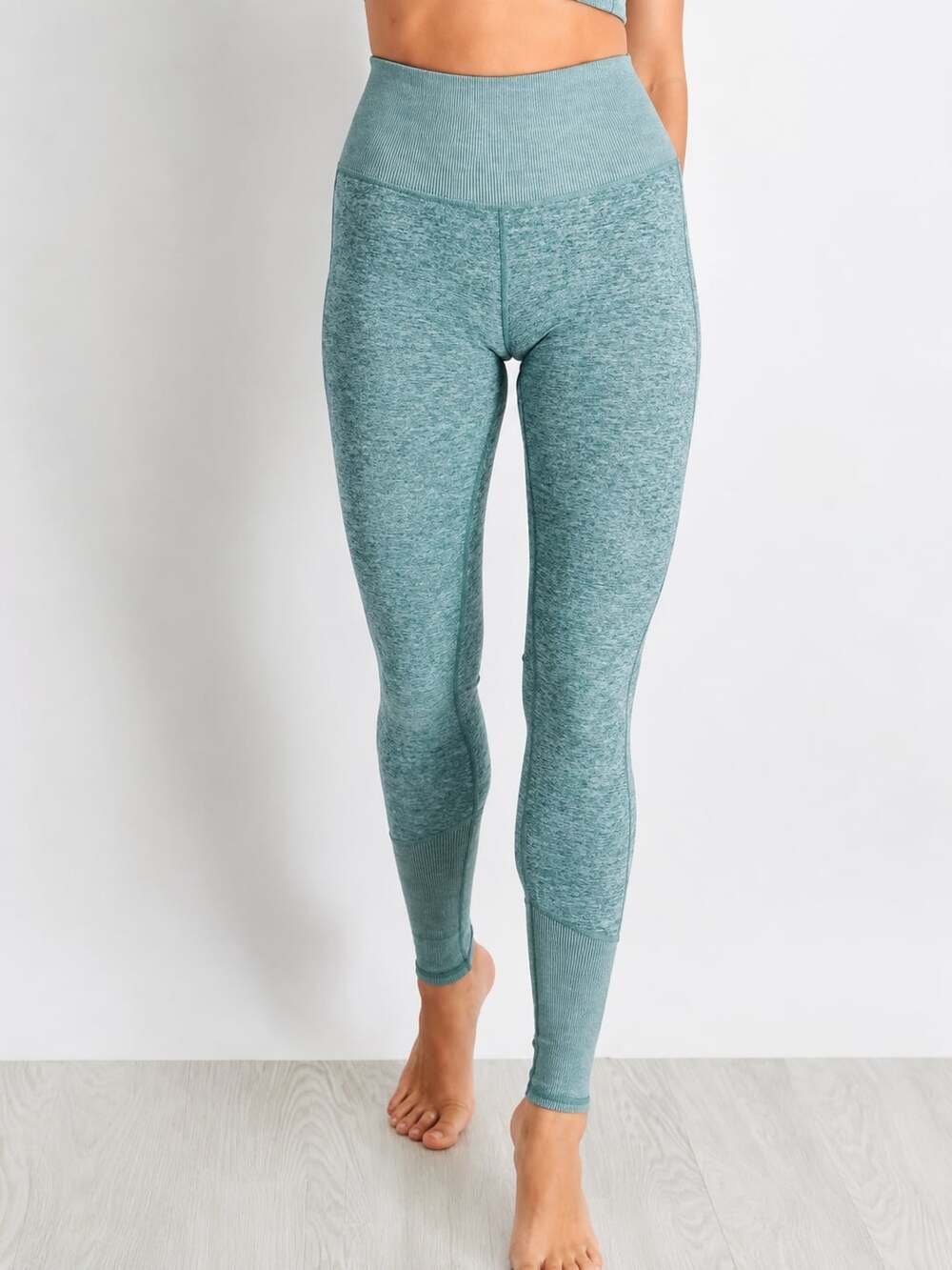 Alo Yoga High Waist Alosoft Lounge Legging in Bright Aqua Heather - Picture 2 of 9